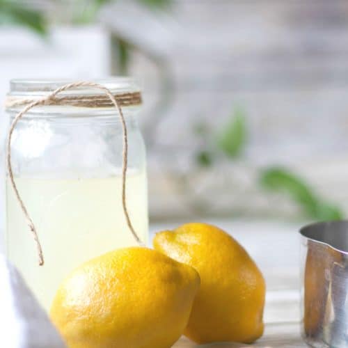 Lemon and Ginger Detox Drink