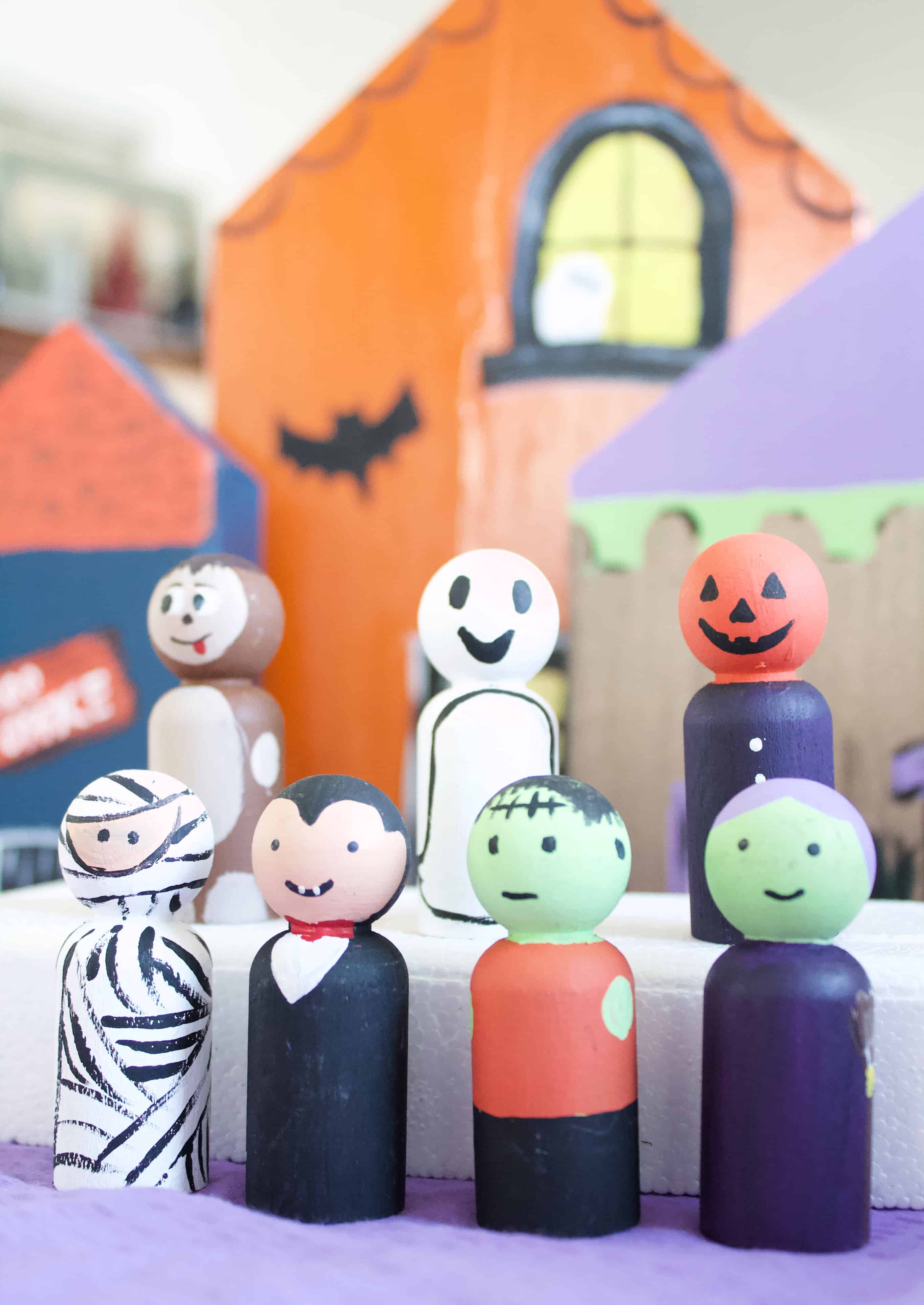 How to make an easy DIY Halloween Village for decor and kids play