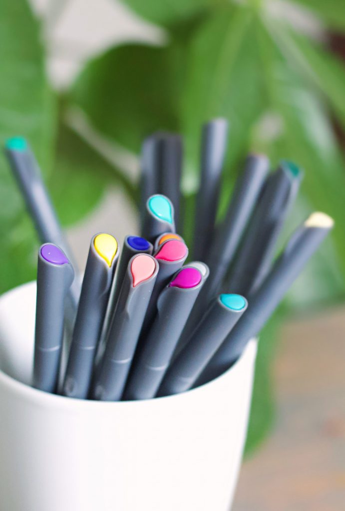 Planning for the new year has never been easier! Shop my favorites, as well as get my top tips to utilize your planner to it's fullest potential, including color coding and how tabs can save you so much time! #yearlyplanning #planningtips