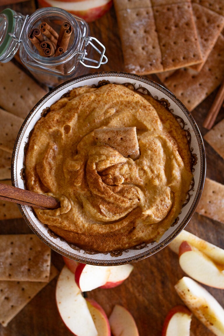 Easy Pumpkin Cheesecake Dip For Fall Celebrations