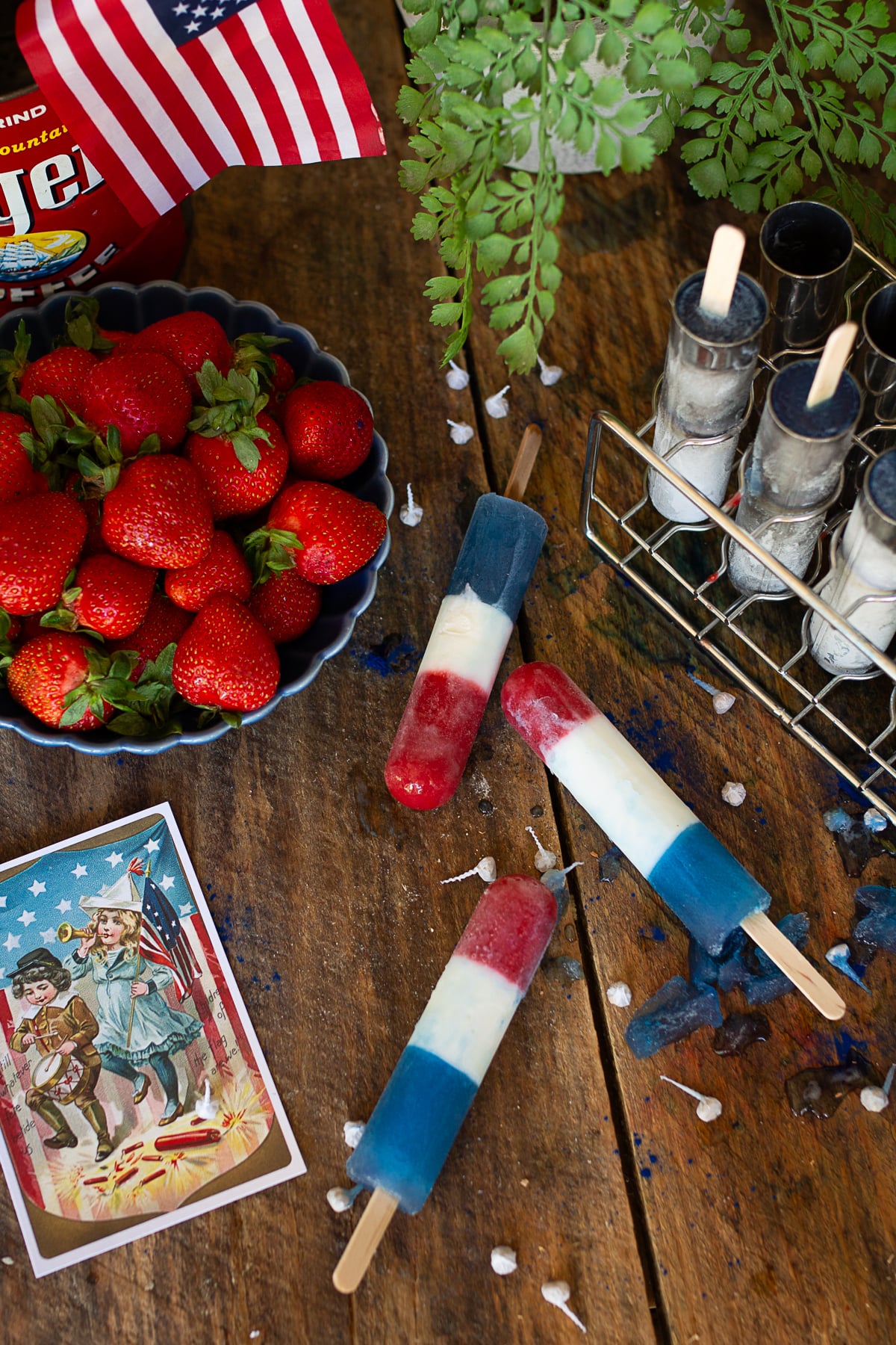 Bring back the magic of summertime childhood memories with these sweet, scratch-made rocket pops! By swapping out artificial dyes for fresh, sun-ripened summer strawberries and natural blue spirulina, you get a beautiful, festive treat that is bursting with pure fruit flavor and wholesome ingredients.
